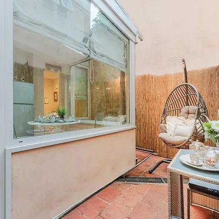 דירה Elegant Retreat In The Heart Of *