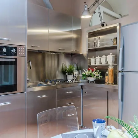 Elegant Retreat In The Heart Of